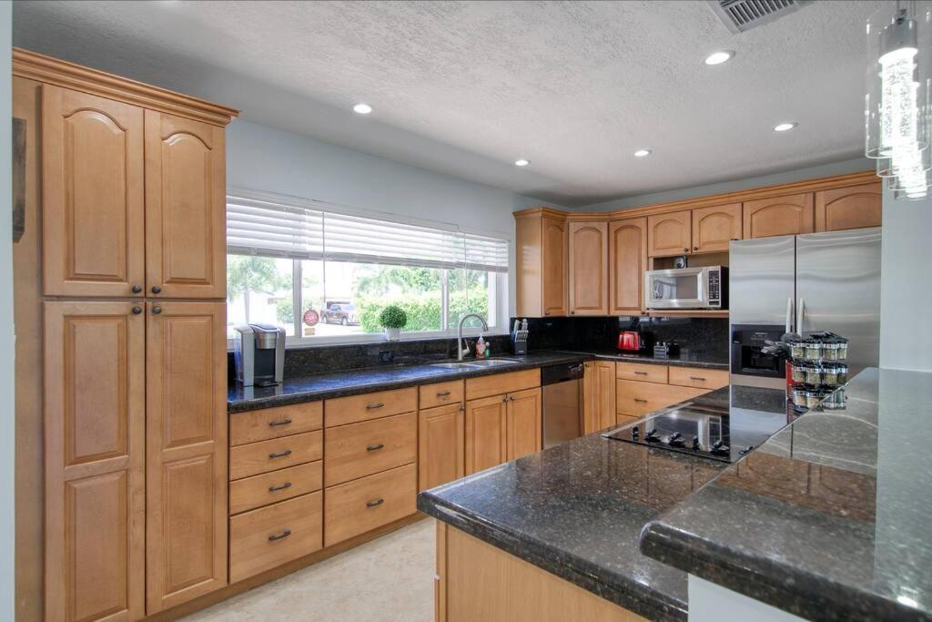 Paradise 4 Min To The Beach With Private Heated Pool Deerfield Beach Exterior foto