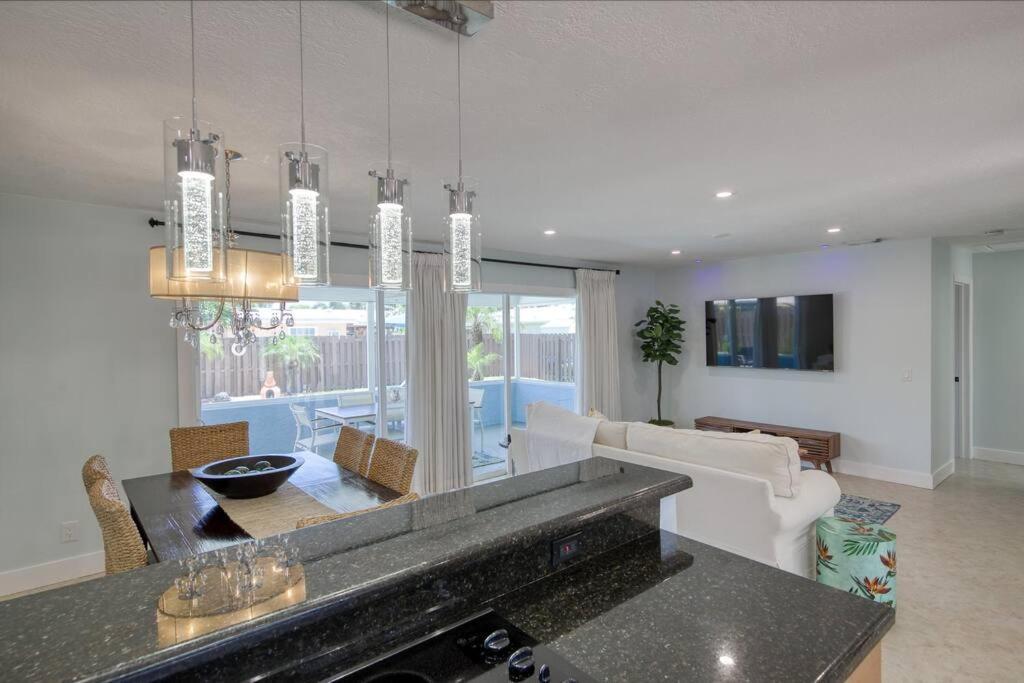 Paradise 4 Min To The Beach With Private Heated Pool Deerfield Beach Exterior foto